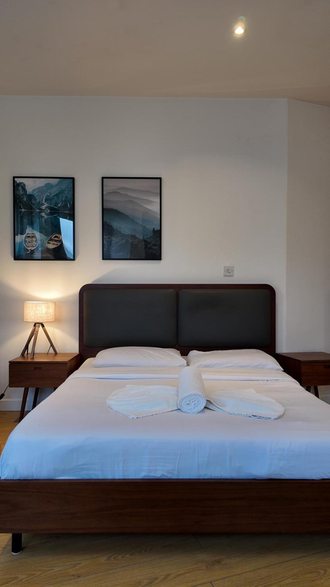 Stunning Piccadilly 1 Bedroom Flat In London Vr9 المظهر الخارجي الصورة