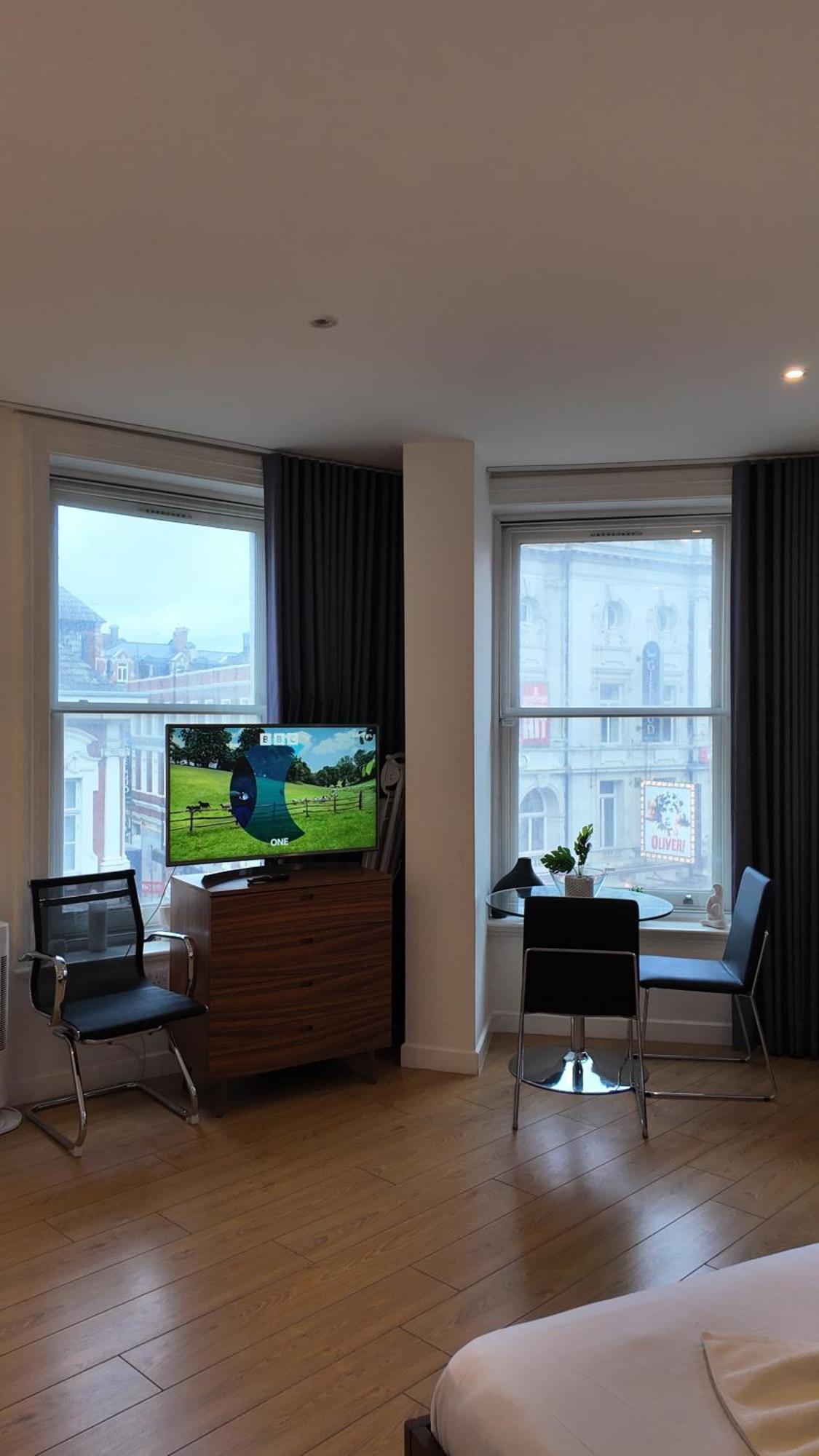 Stunning Piccadilly 1 Bedroom Flat In London Vr9 المظهر الخارجي الصورة